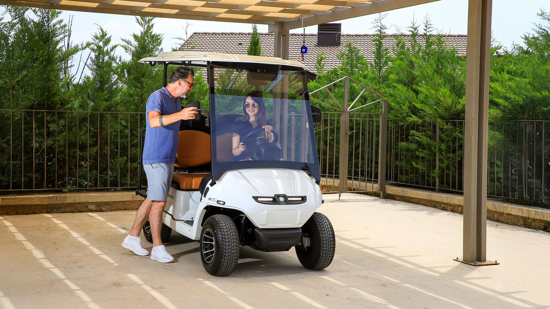 PC-2 Golf Cart: Silent Power Where Technology Meets Elegance