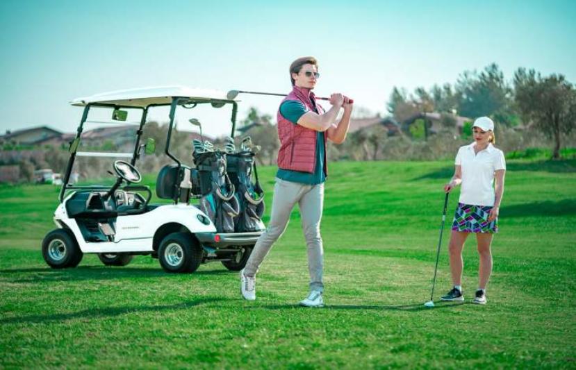 Golf Aracı: Konforlu ve Çevre Dostu Ulaşım Seçeneği